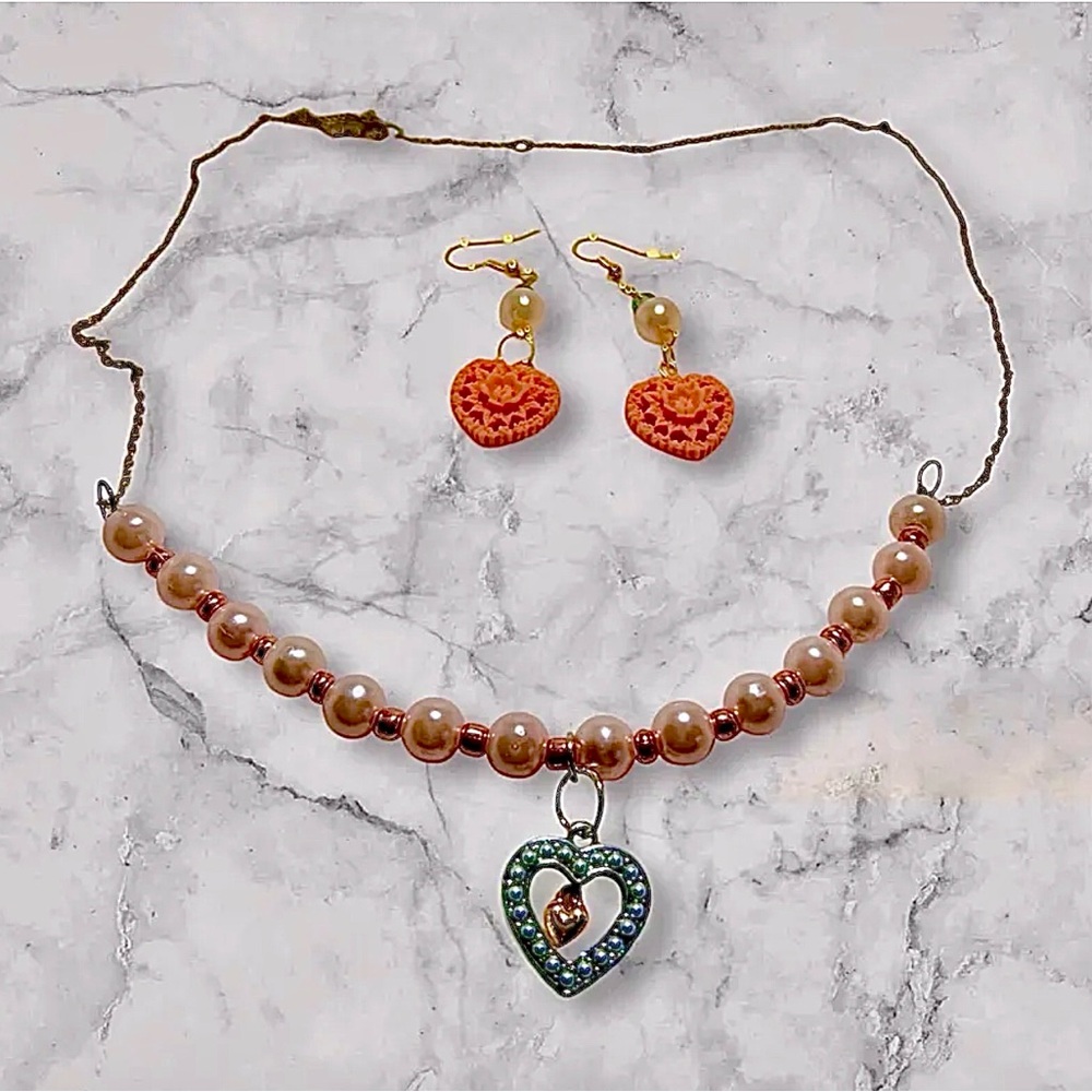 Elegant Heart Pendant Necklace and Earring Set